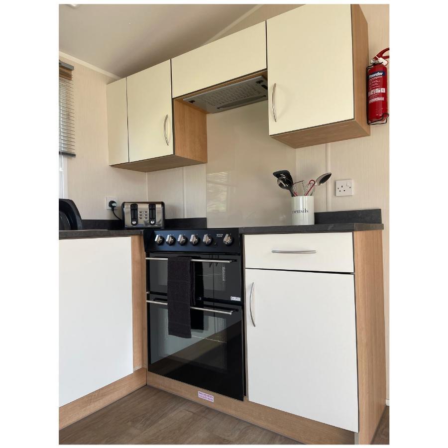 Cosy 3-Bed Caravan Combe Haven St Leonards On Sea Hollington  Esterno foto